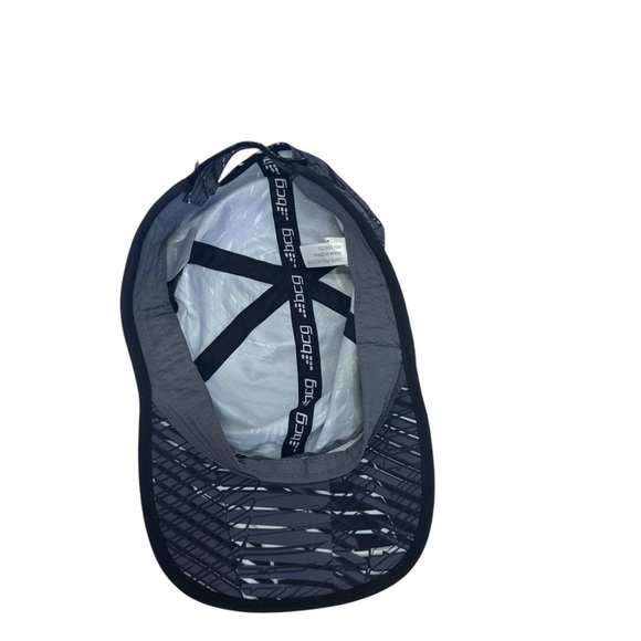 bcg .Blue and White Sports Hat with Striking Pattern - Picture 2 of 7